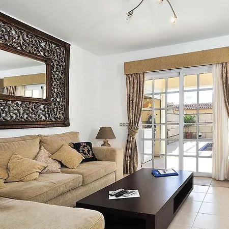Yulia Villa Costa Adeje (Tenerife)